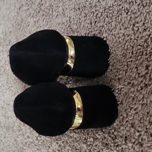 Kenzie Black Suede Pumps - Picture 3 of 3